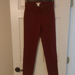 89th + Madison Women's Small Petite Burgundy Pull On Skinny Pants Like New